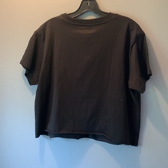 Hot Topic crop T. Natures Magic size M. EUC - Picture 4 of 5